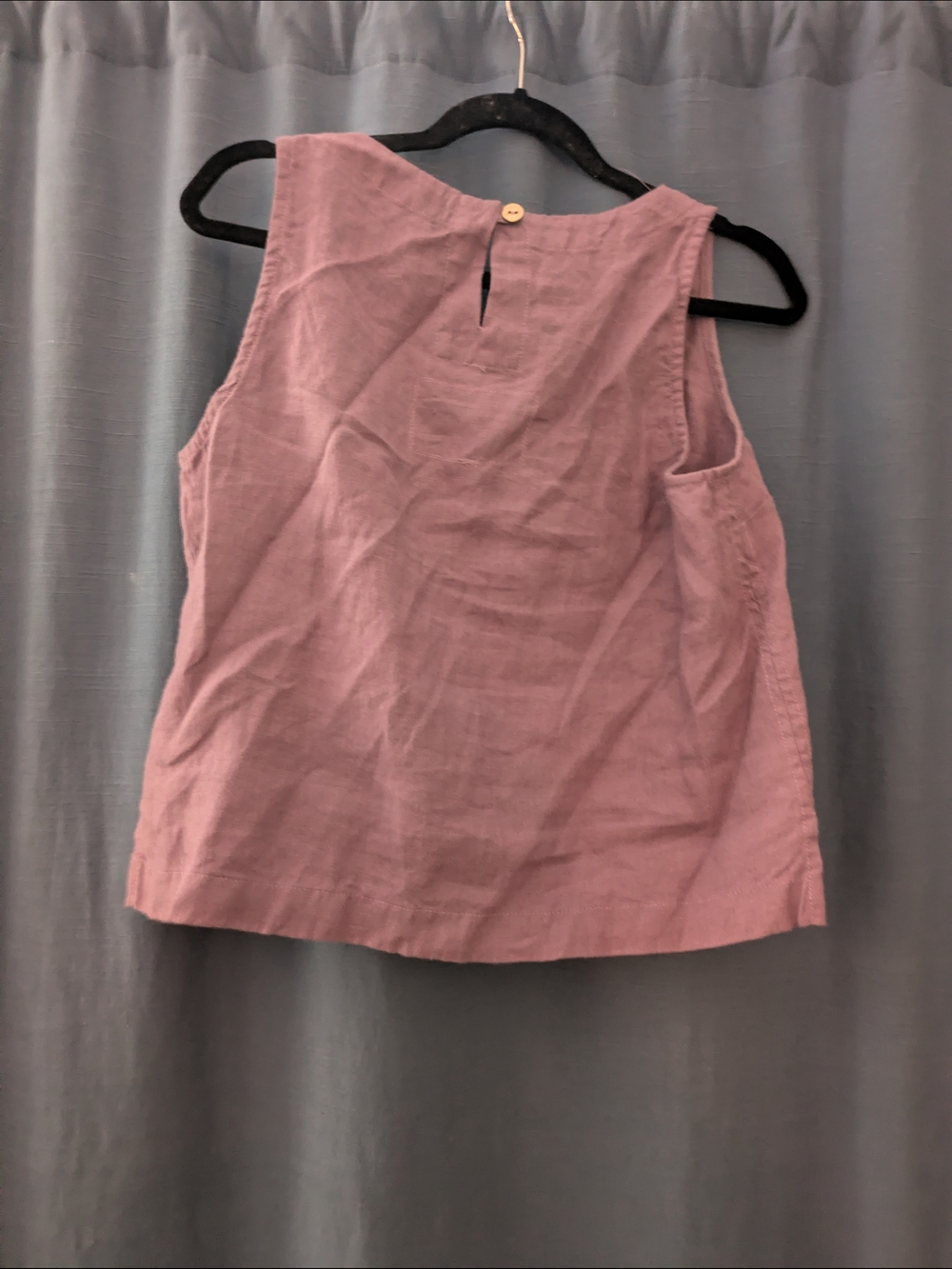 Not Perfect Linen Bay Tank - Picture 5 of 16